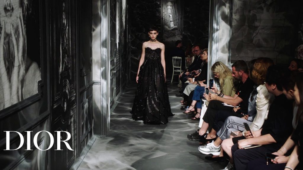 Relive-the-Dior-Autumn-Winter-2019-2020-Haute-Couture-show